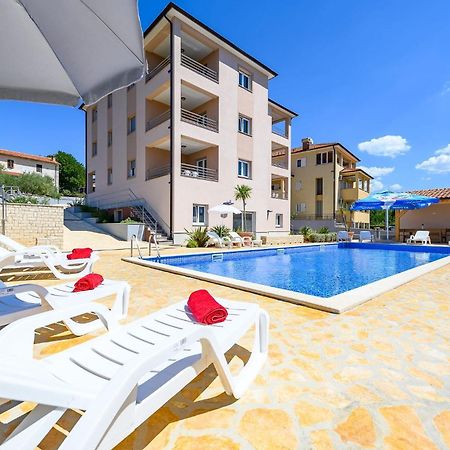 Stancija Amorozo 5 - Apartment N. 7 Poreč Exterior foto